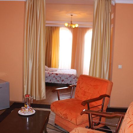 באטומי Marani Hotel חדר תמונה