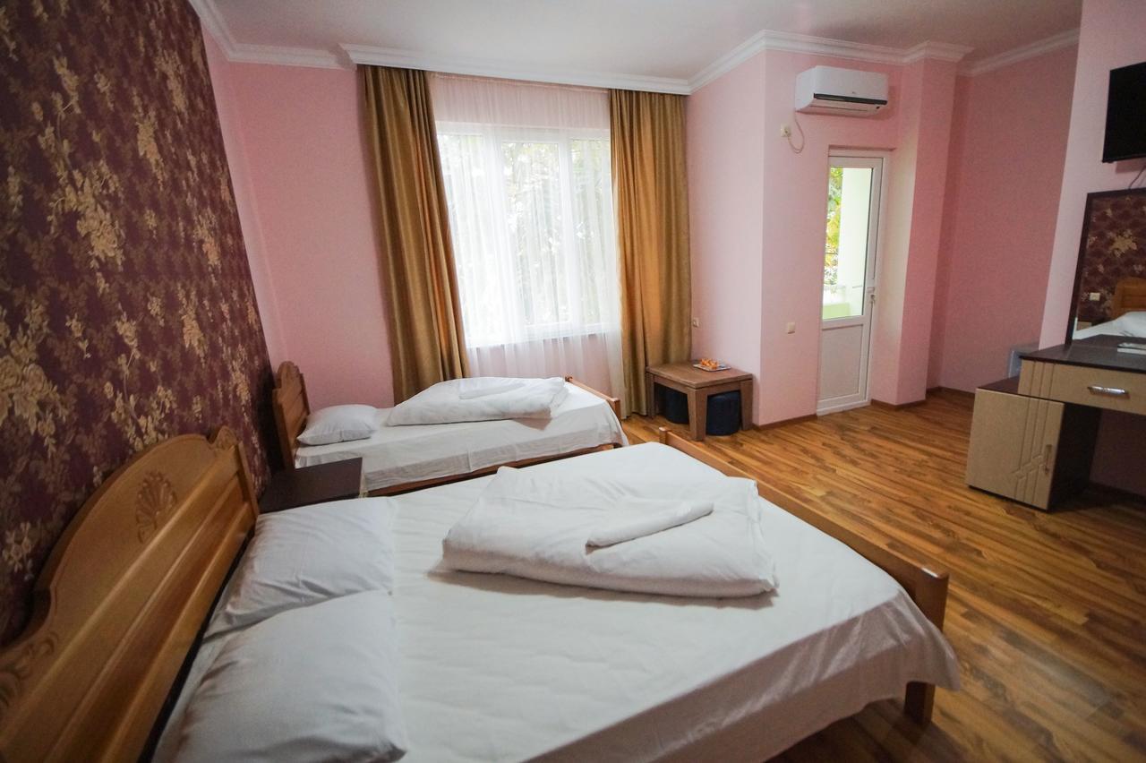 באטומי Marani Hotel מראה חיצוני תמונה